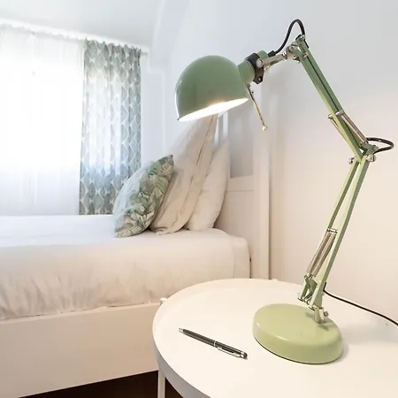 Апартаменты Akicity Jamor Lyra *