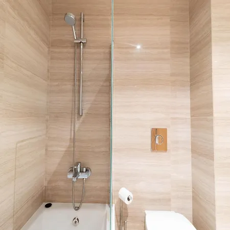 Апартаменты Akicity Jamor Lyra *