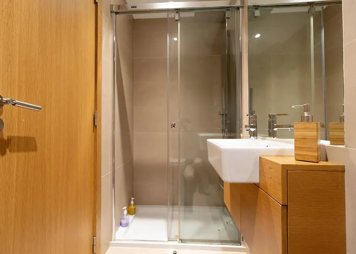 Akicity Jamor Lyra *